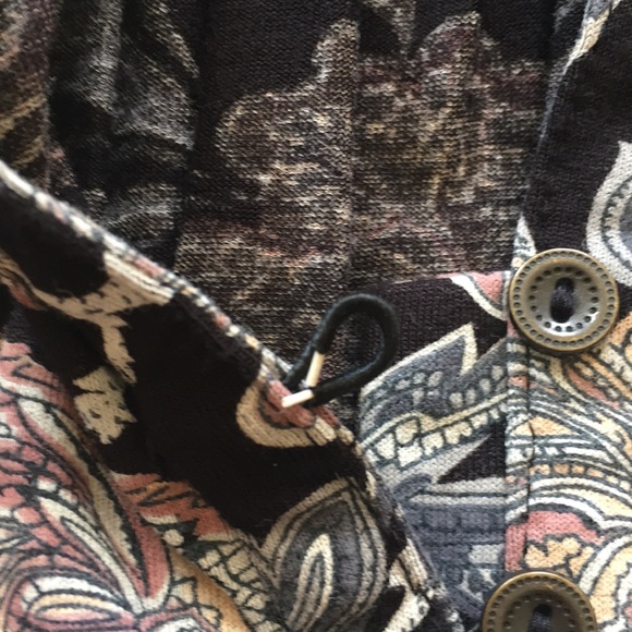 Lucky Brand Women’s Top - Picture 4 of 8